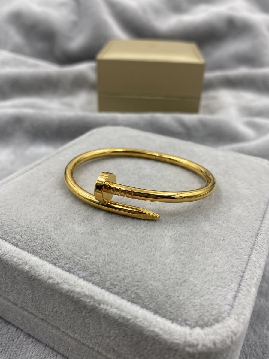 Nail Bangle